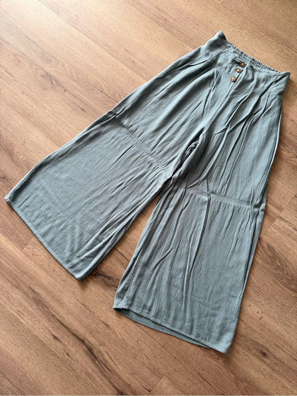 Sienna sky Wide Leg Button-Front Palazzo Pants in Sage Green